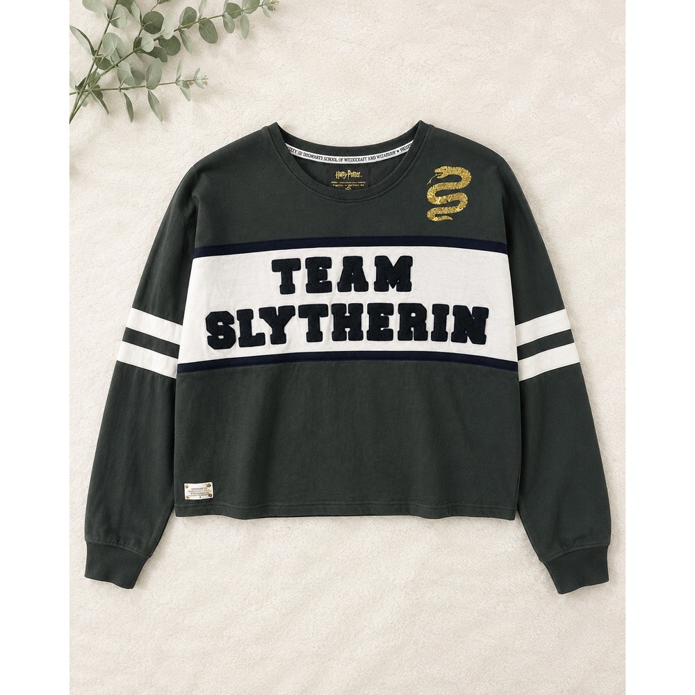 Harry Potter Slytherin Sweatshirt Womens XS Green White Sequin Snake Collegiate - Picture 2 of 7